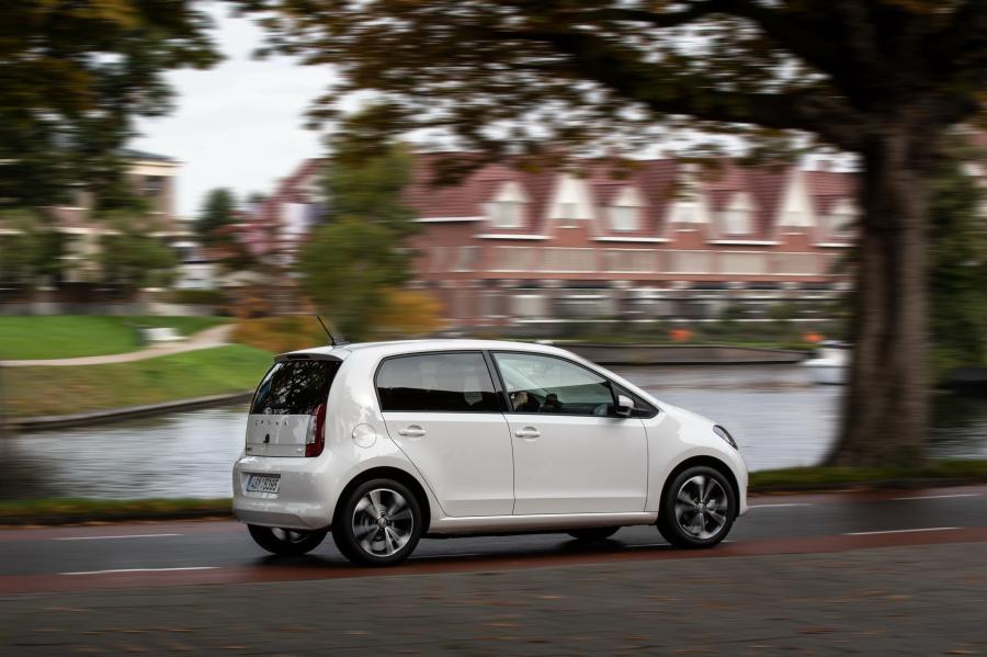  Skoda Citigoᵉ iV 2019 года  (WW) (фото 13 из 51)
